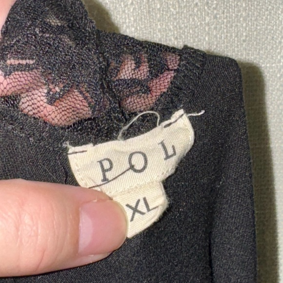 POL Vintage Wash Black Lace Detail Tank Top - Picture 4 of 6